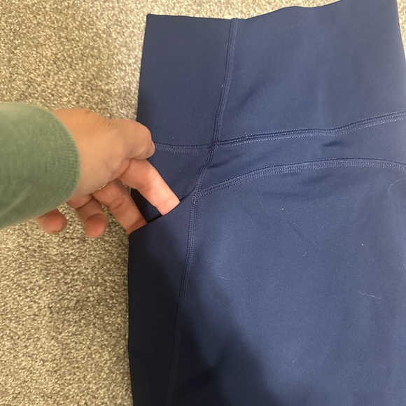 NWOT Fabletics bra and leggings set - Picture 3 of 5